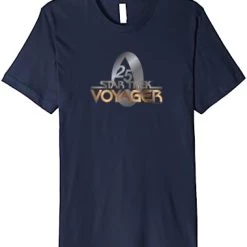Star Trek: Voyager Property Of U.S.S. Voyager Gold 25 Logo Premium T-Shirt 10 Star Trek: Voyager Property Of U.S.S. Voyager Gold 25 Logo Premium T-Shirt -Department store living hall A1mzE4NSOL. CLa7C5002C4687C71kGFPW4xZL.png7C02C02C5002C4682B0.02C0.02C500.02C468.0 AC